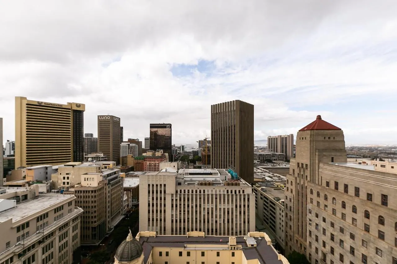 #1701 Cartwright - Dark Glamour Cape Town Apartment
